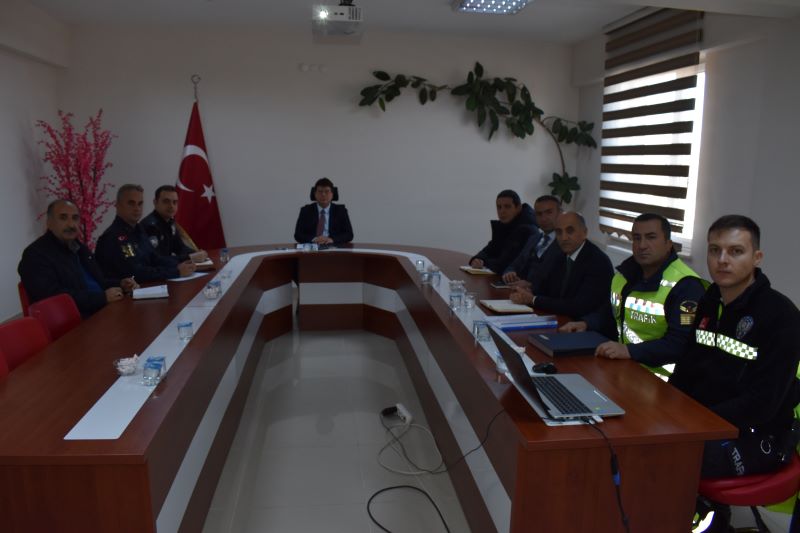 “Kış Tedbirleri Koordinasyon Toplantısı” Kaymakamımız Sayın Murathan CEBECİ  başkanlığında yapıldı. 